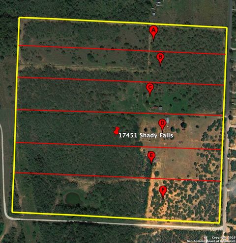 17451 Shady Falls Elmendorf TX 78112