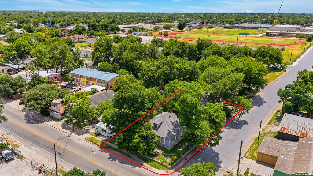 Photo of 3201 S FLORES ST, San Antonio, TX 78204 (MLS # 1998493)