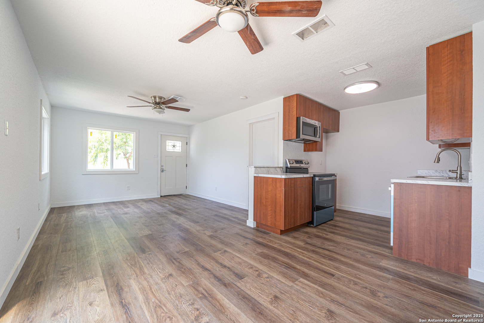 8836 Meadow Trace