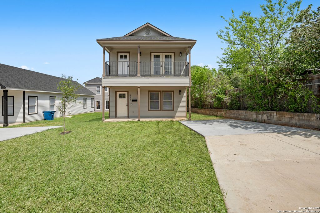 Photo of 922 Dawson, San Antonio, TX 78202 (MLS # 1915190)