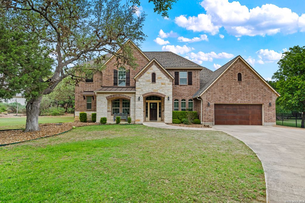 Photo of 113 CANYON CIR, Boerne, TX 78015 (MLS # 1959584)