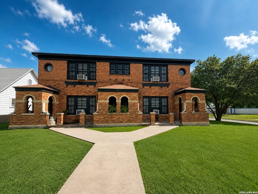 1950 W HUISACHE AVE APT 2, SAN ANTONIO, TX 78201 - Image 2ba33d377f247e092e0f76ddabd1061b/850214518