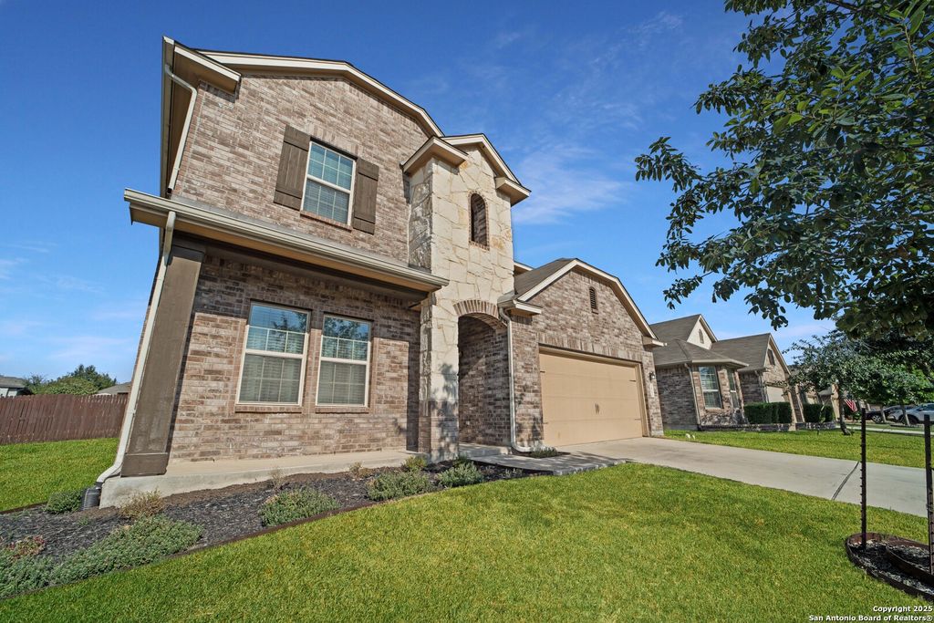 Photo of 232 Albarella, Cibolo, TX 78108 (MLS # 1914807)
