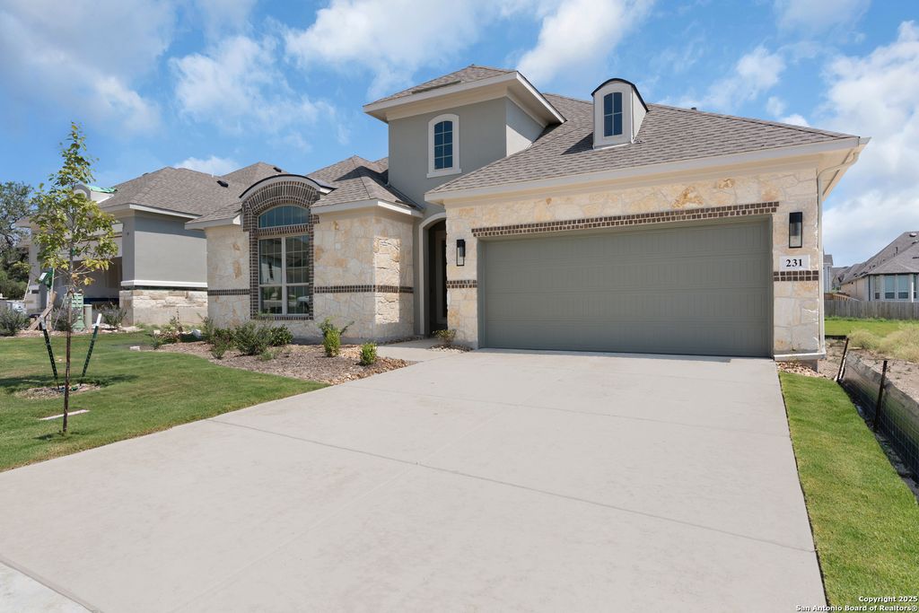 Photo of 231 CINNAMON CREEK, Boerne, TX 78006 (MLS # 1880692)