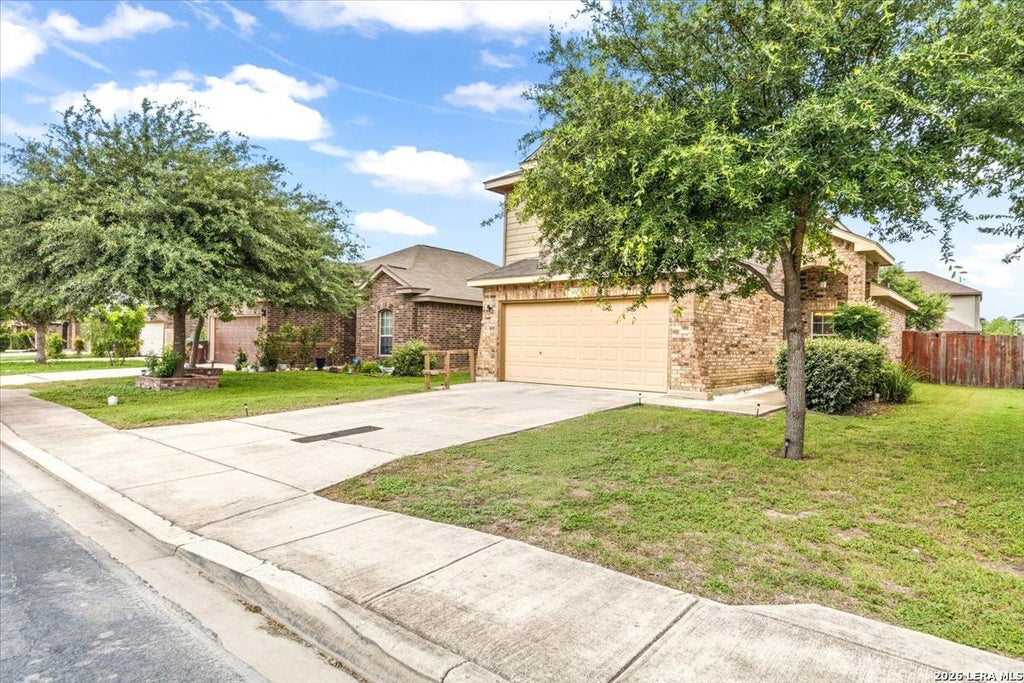 Photo of 3831 Bacall Way, Converse, TX 78109 (MLS # 1968828)