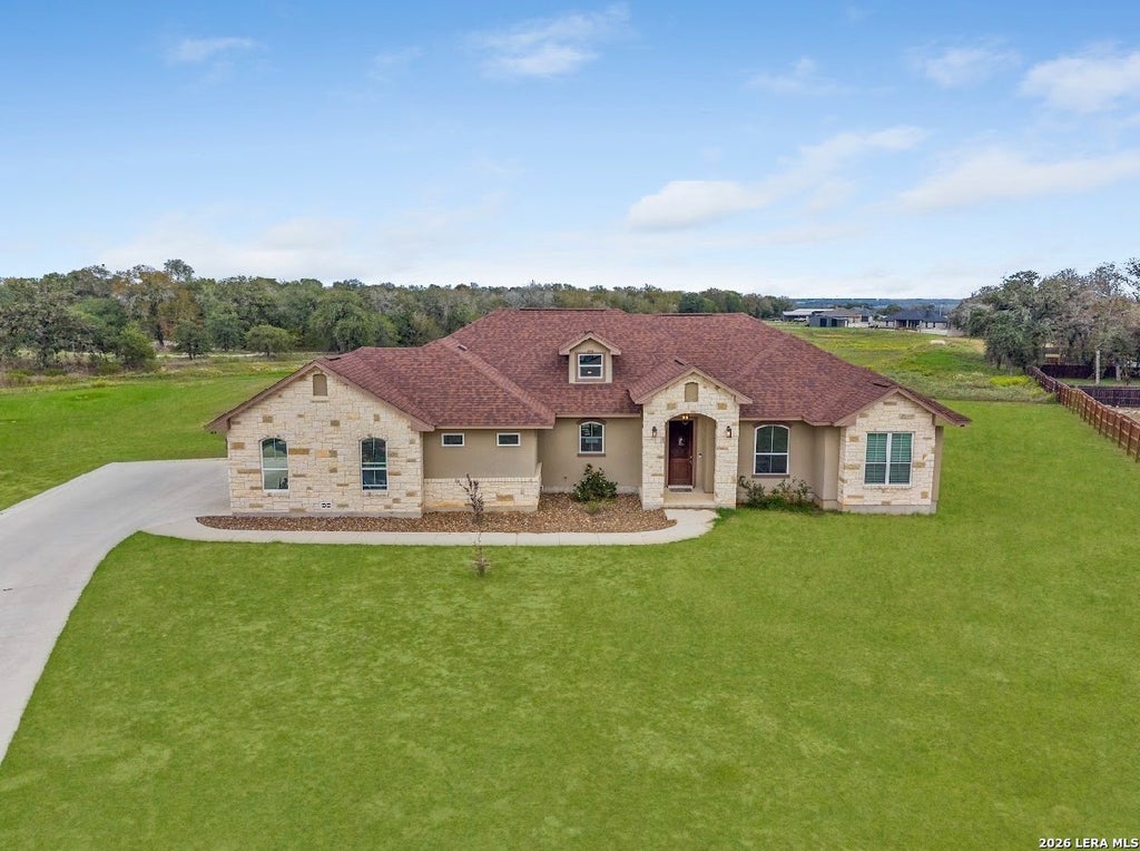 Photo of 108 HUNTING RIDGE DR, La Vernia, TX 78121 (MLS # 2023470)