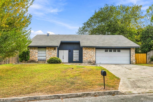 13519 BRINWOOD, UNIVERSAL CITY, TX 78148 - Image 2bc8ec961f8c9d34d90126f3f7e9cfea/1091077131