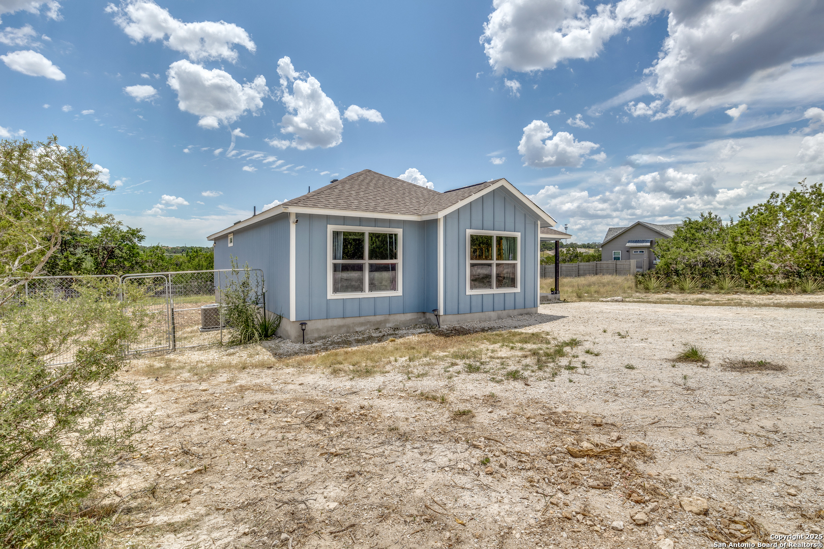 1126 Southline