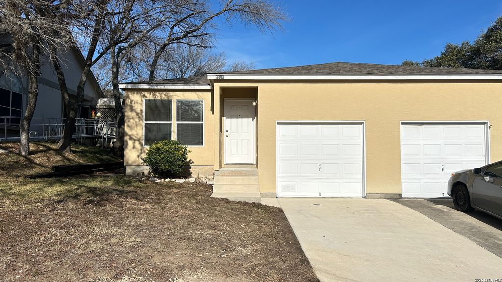 Photo of 7304 Trail Crossing, San Antonio, TX 78250 (MLS # 1938600)