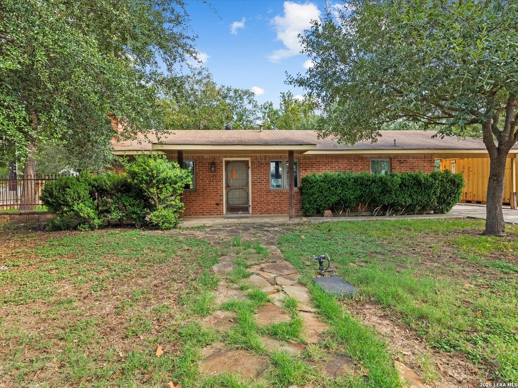 Photo of 123 W KLINGEMANN ST, New Braunfels, TX 78130 (MLS # 2023747)