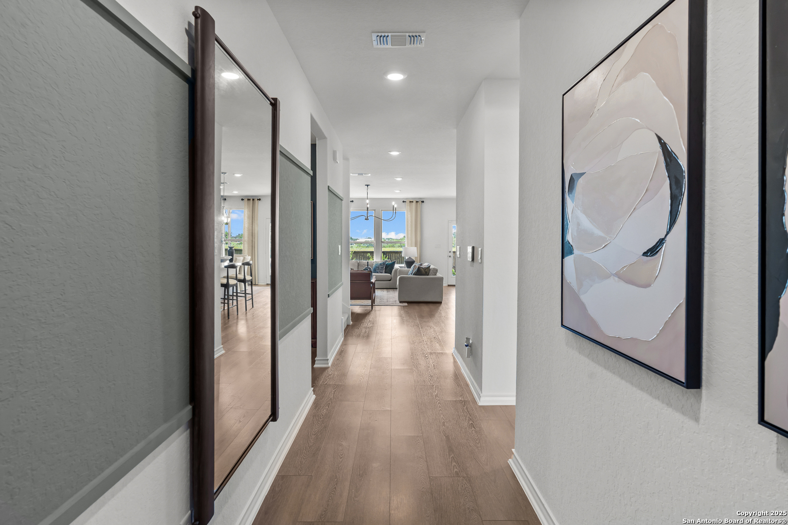 Search 502 Nightingale Avenue