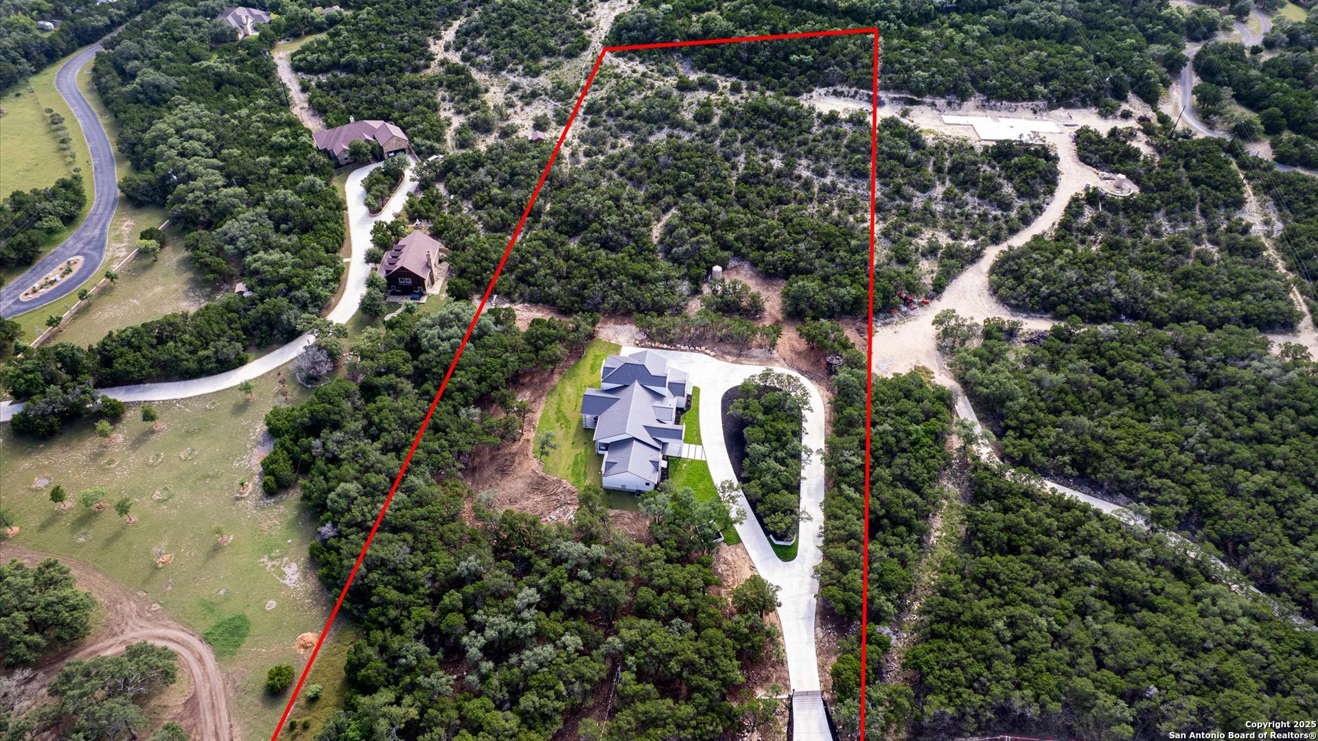 22327 Scenic Loop