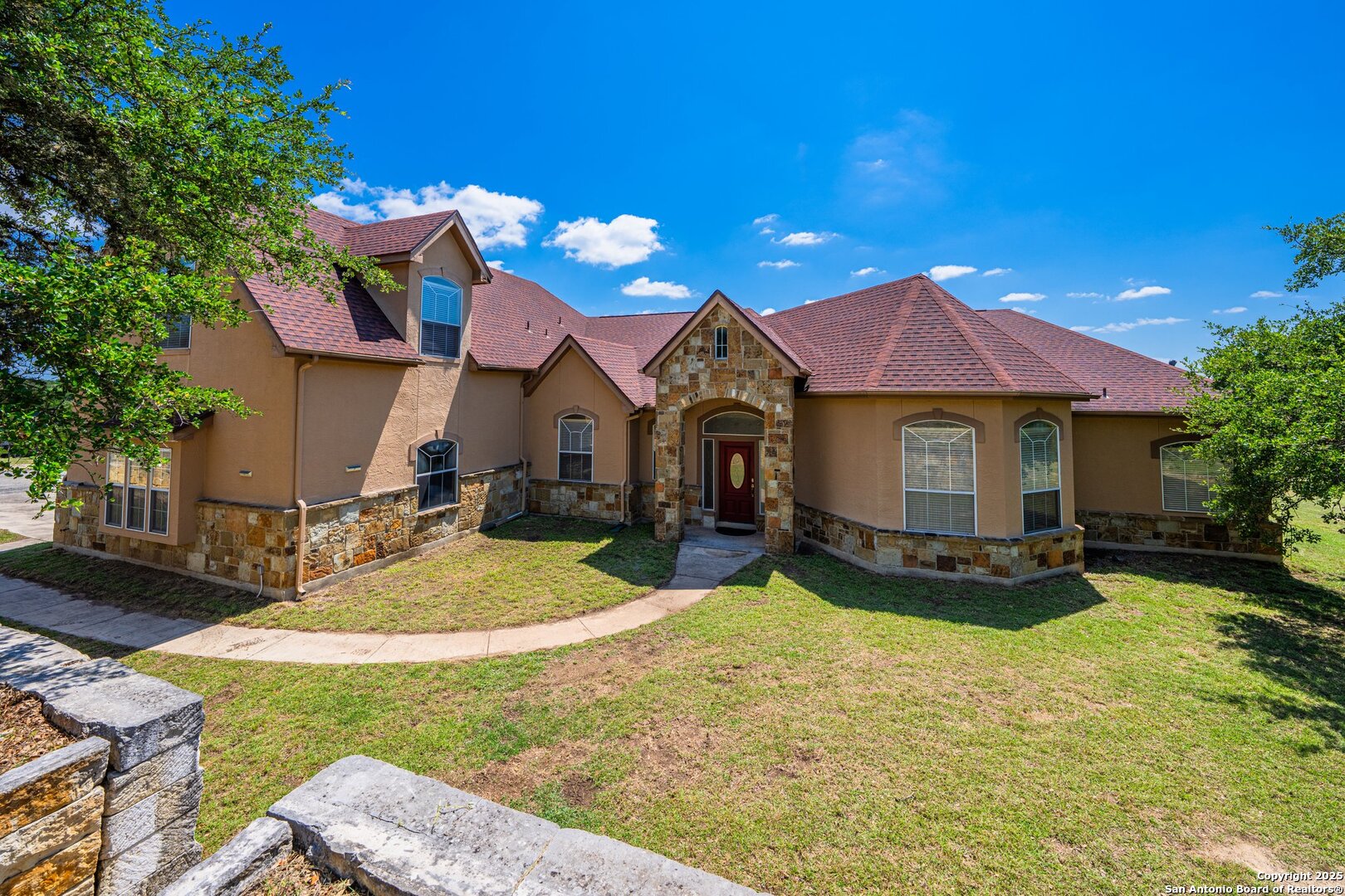 106 Mesquite Trail