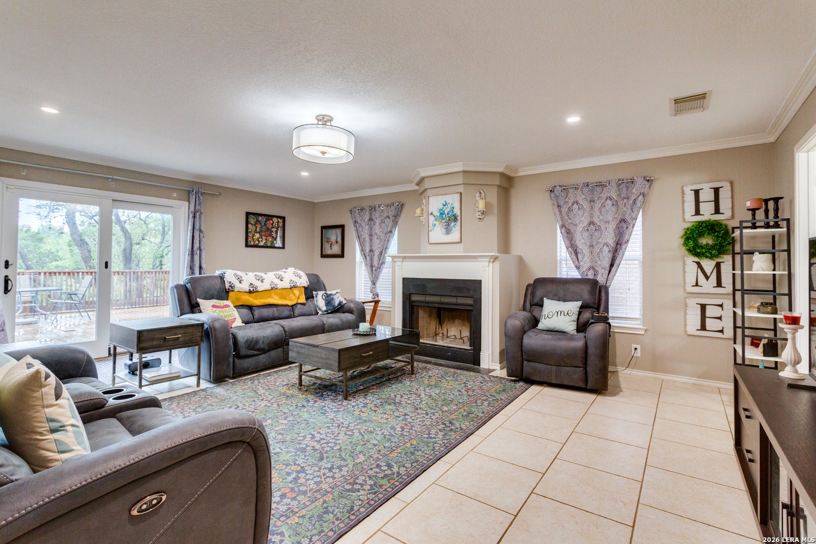 2422 NEWOAK PARK