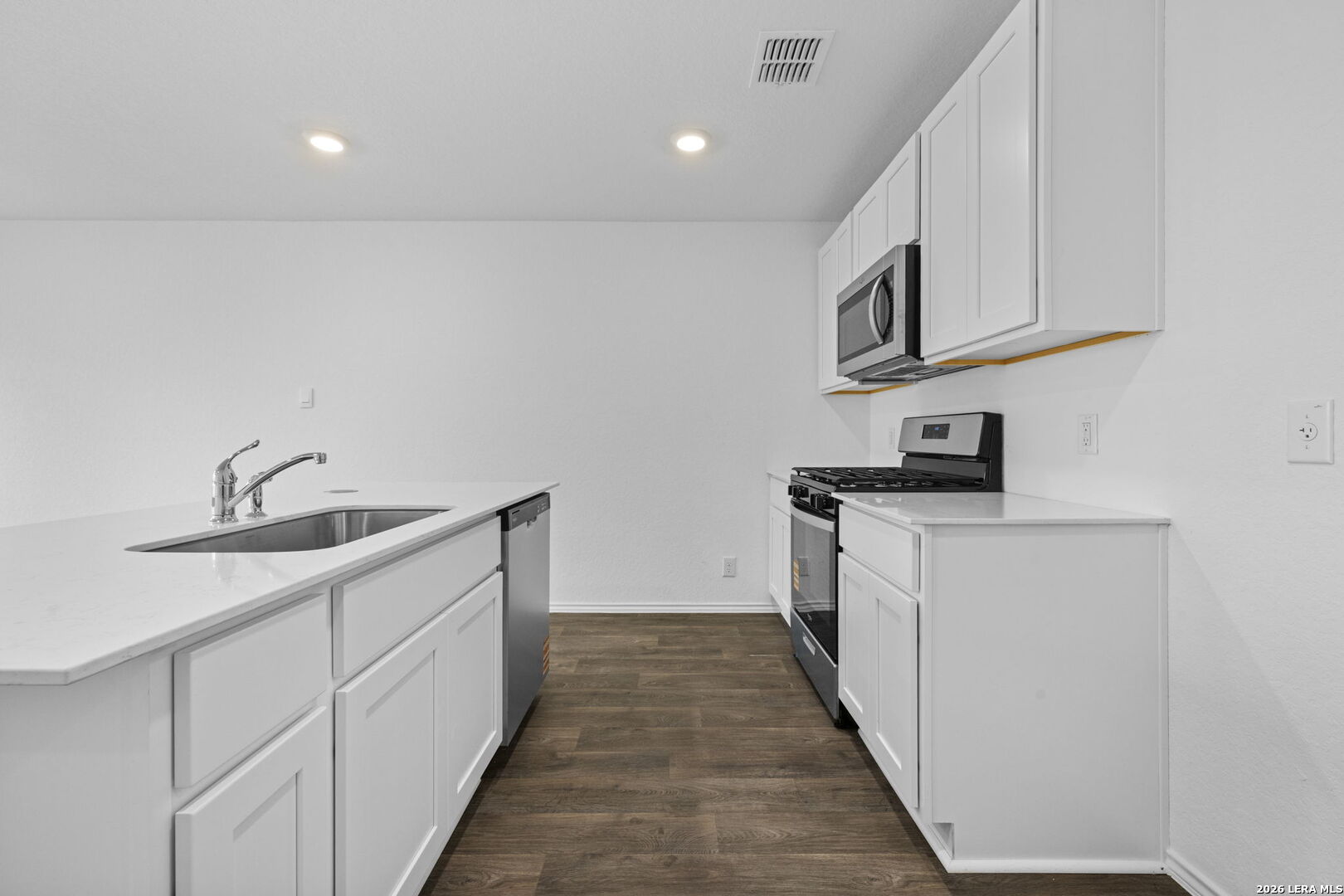 5907 Cinnabar Corner