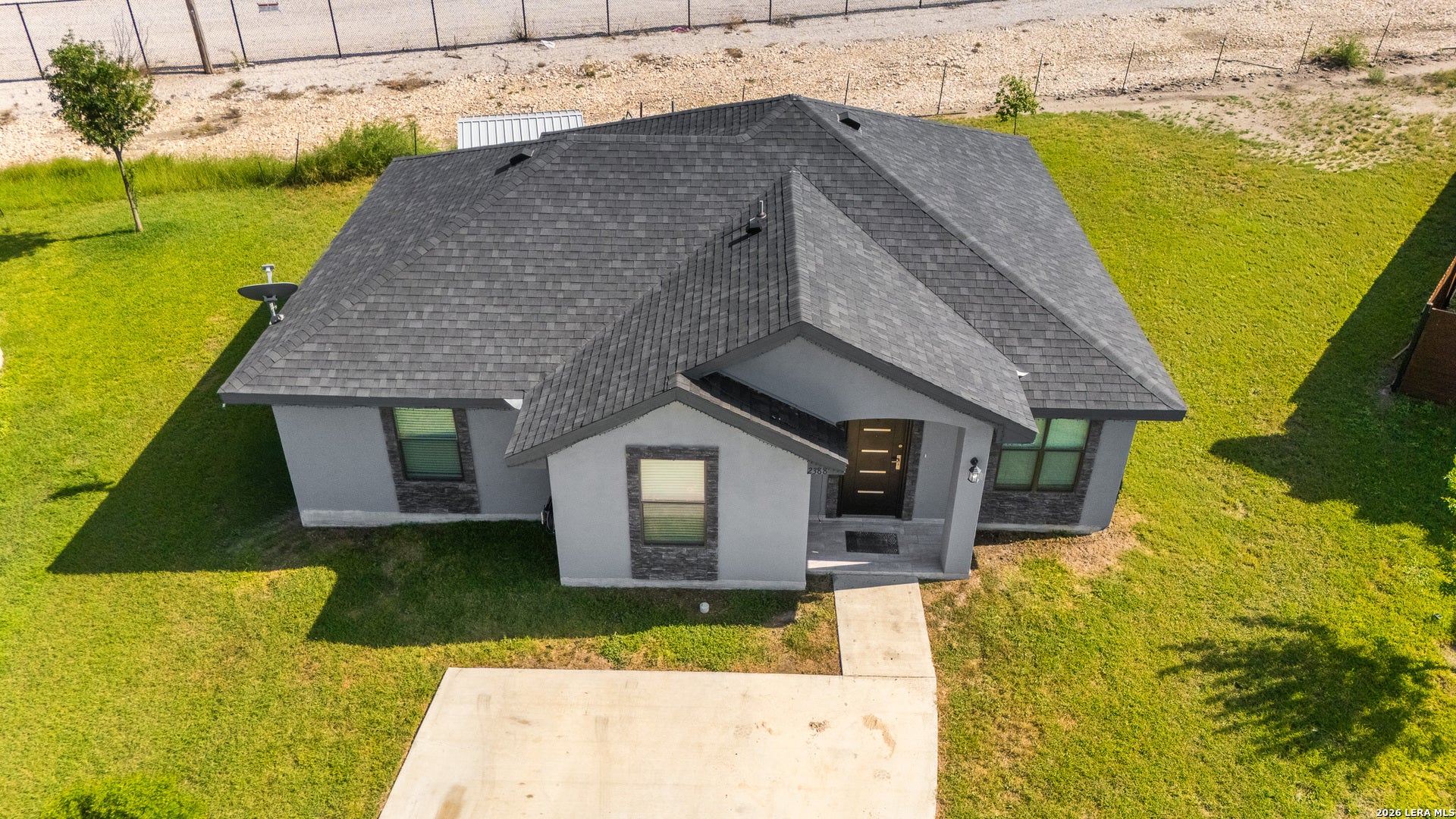 2388 Oak Breeze Circle