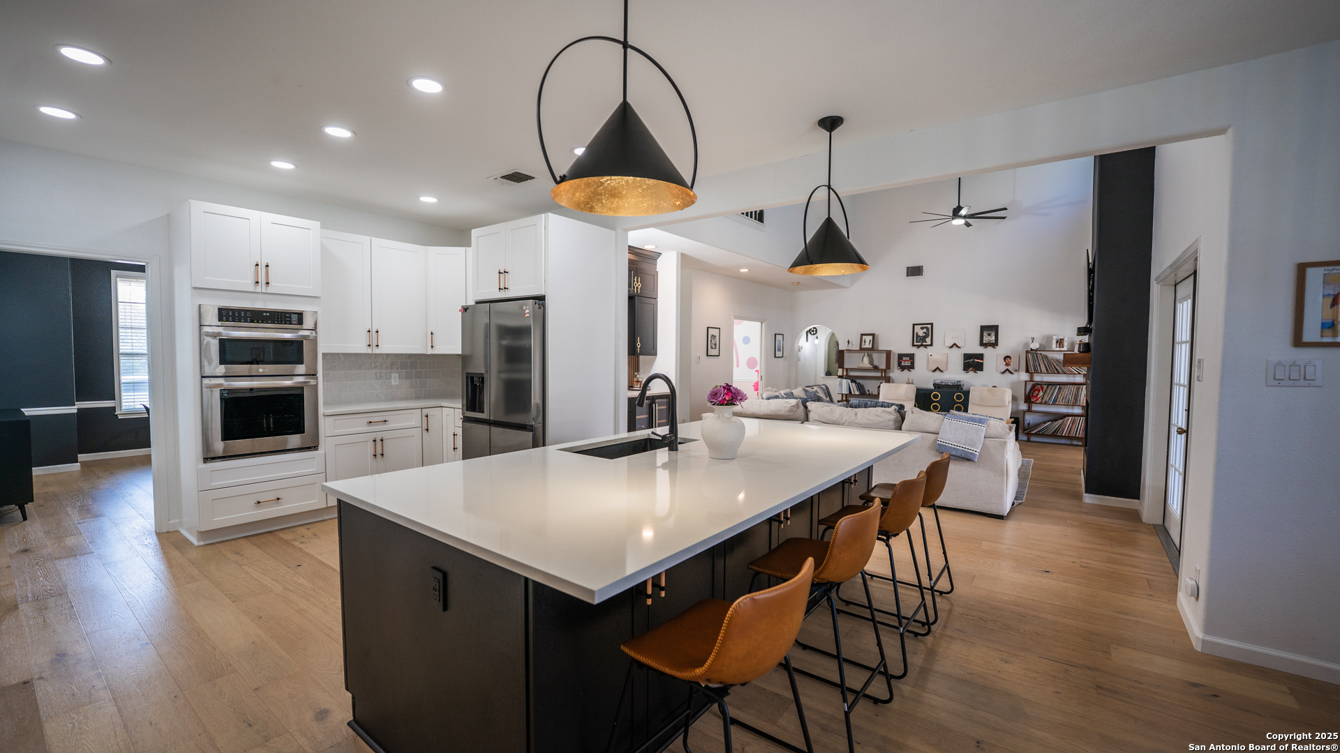 18207 Newcliff