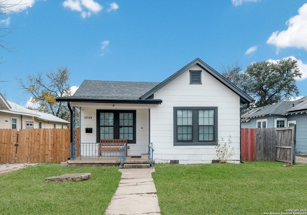 Photo of 2046 Cincinnati Ave, San Antonio, TX 78228 (MLS # 1933866)