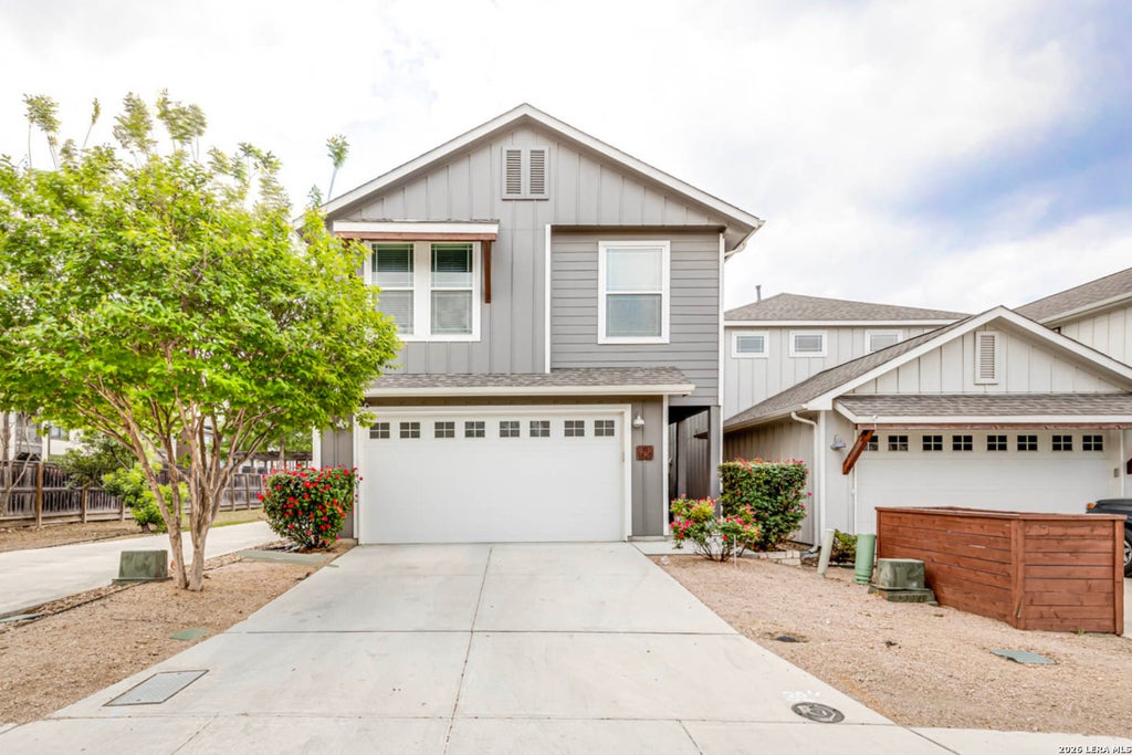 Photo of 1426 E Sandalwood, San Antonio, TX 78209 (MLS # 2008716)