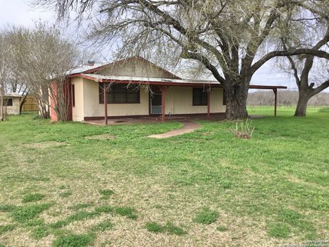 A home in Devine