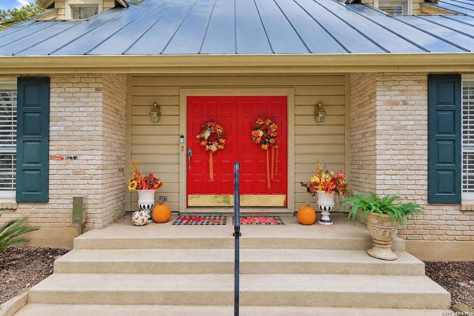14322 Clear Creek