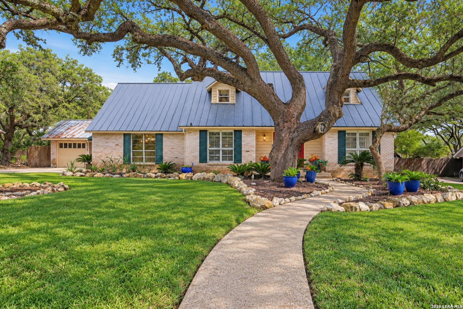 14322 Clear Creek