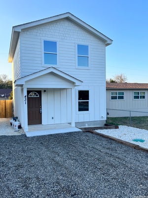 431 CREEKSIDE DR, CANYON LAKE, TX 78133 - Image 2c6b812ffd03fbbd9a6ef9f502378332/1966782896