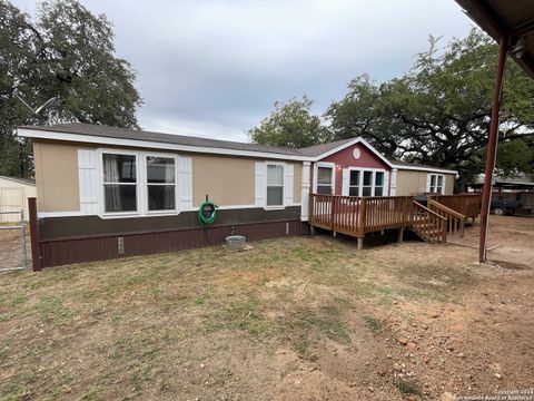 A home in Devine