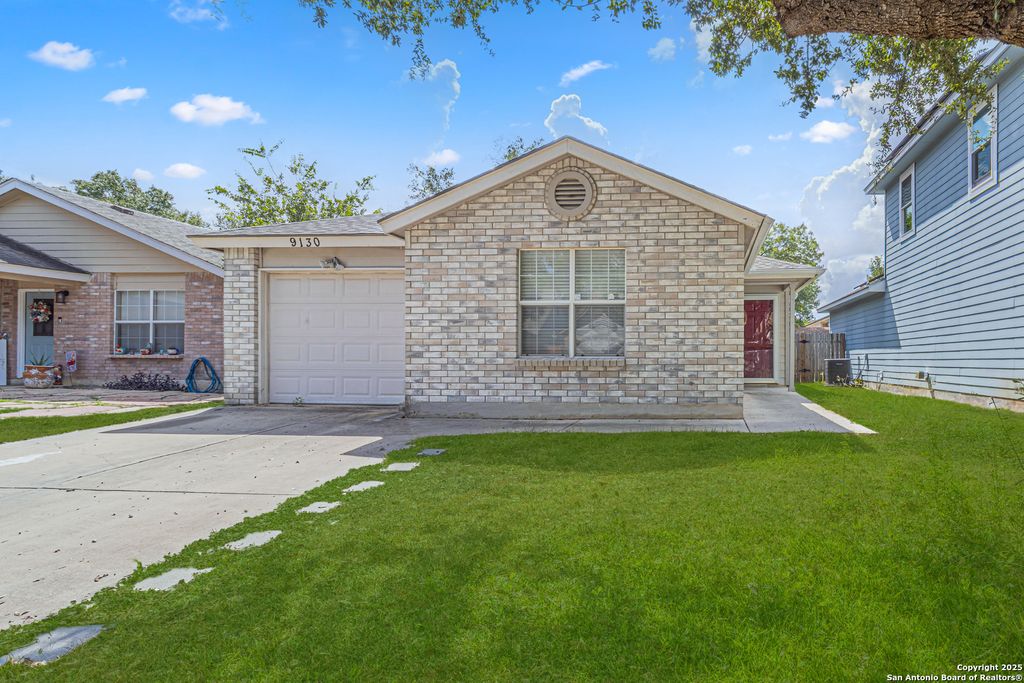 Photo of 9130 Village Brown, San Antonio, TX 78250 (MLS # 1913906)