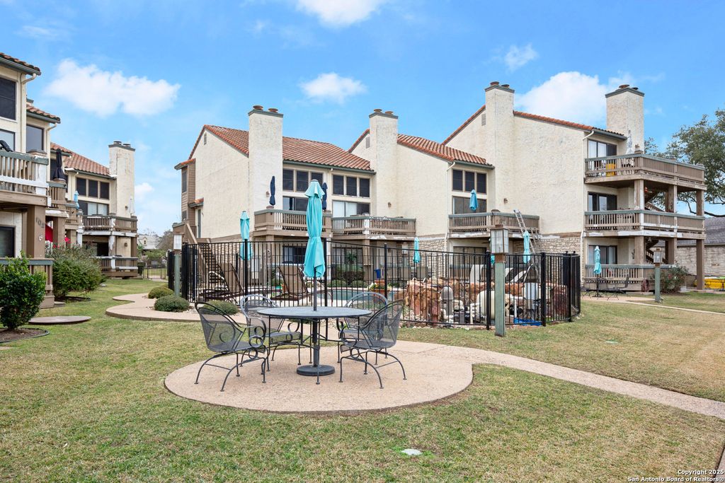 Photo of 509 Short Circuit # 101, Horseshoe Bay, TX 78657 (MLS # 1921050)