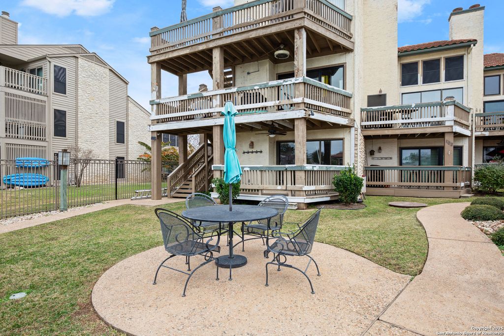 Photo of 509 Short Circuit # 101, Horseshoe Bay, TX 78657 (MLS # 1921050)
