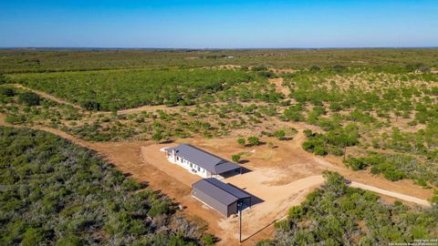 3848 FM 1343 Castroville TX 78009