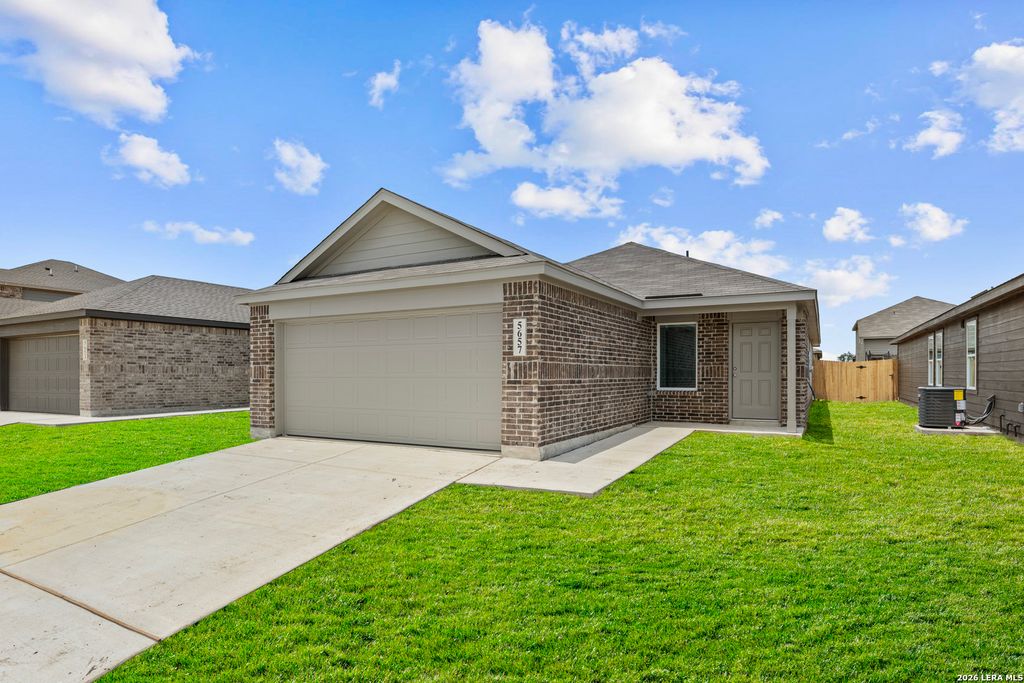 Photo of 5657 Jasper Place, San Antonio, TX 78223 (MLS # 1990648)