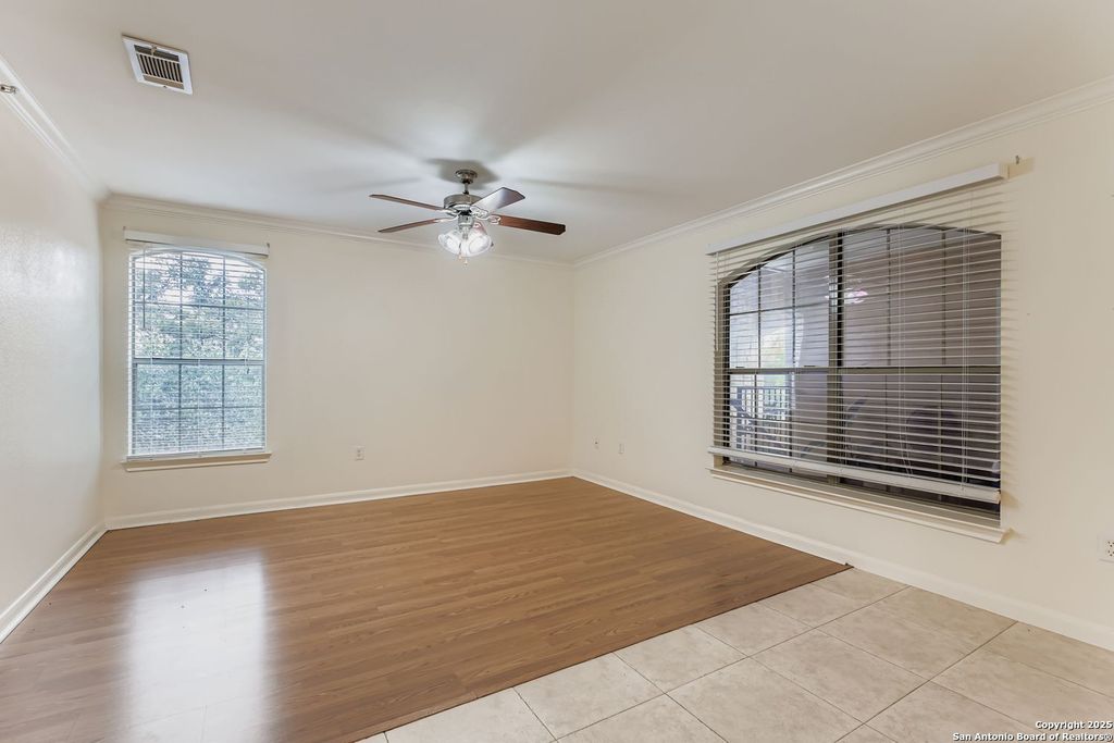 Photo of 7323 Snowden Dr 1301 #1301, San Antonio, TX 78240 (MLS # 1863194)