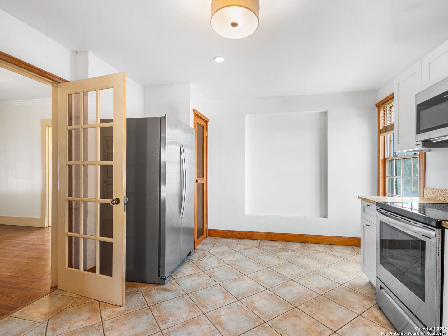 235 E Huisache Avenue #1202