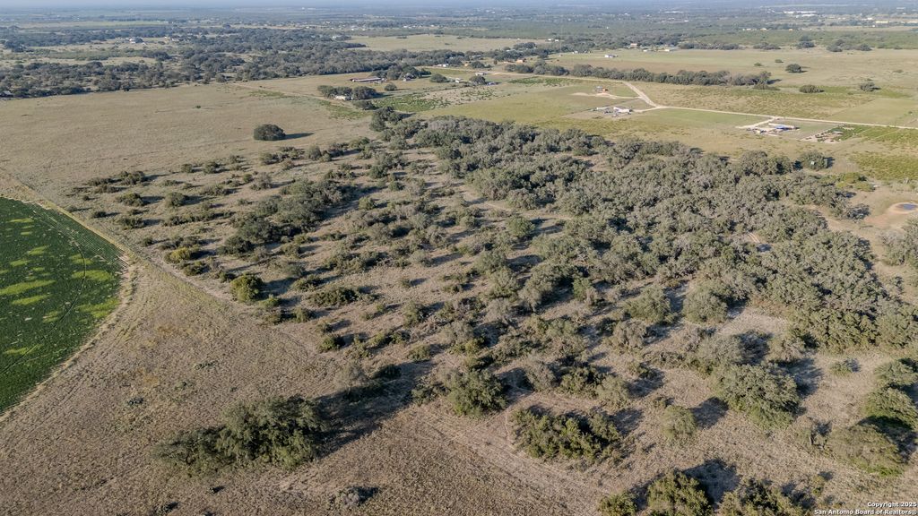 Photo of 000 County Road 777, Devine, TX 78016 (MLS # 1909174)