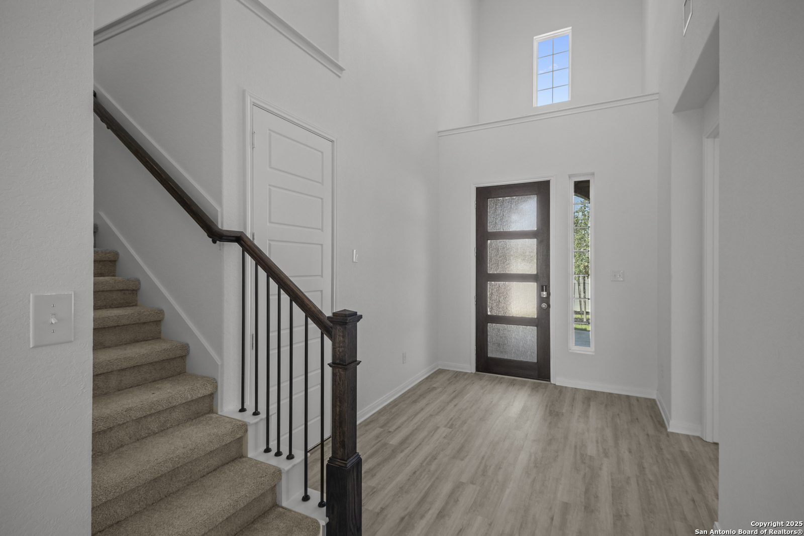 9722 Pioneer Junction