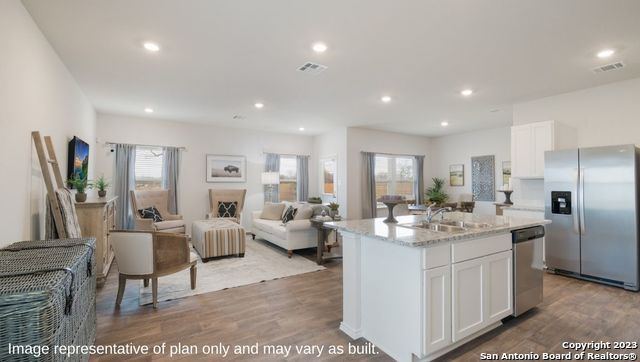 1534 Champagne Oak