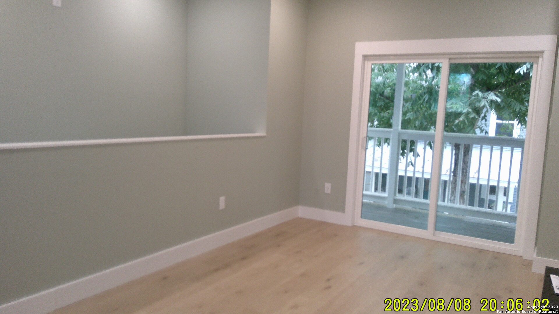 114 Glenwood Ct 2