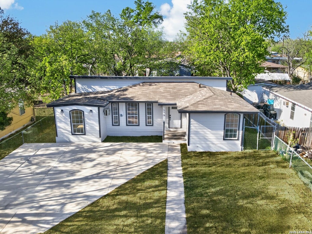 Photo of 115 Huxley, San Antonio, TX 78218 (MLS # 2017468)