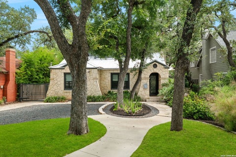 Property photo of 258 Tuxedo Ave, San Antonio, TX 78209