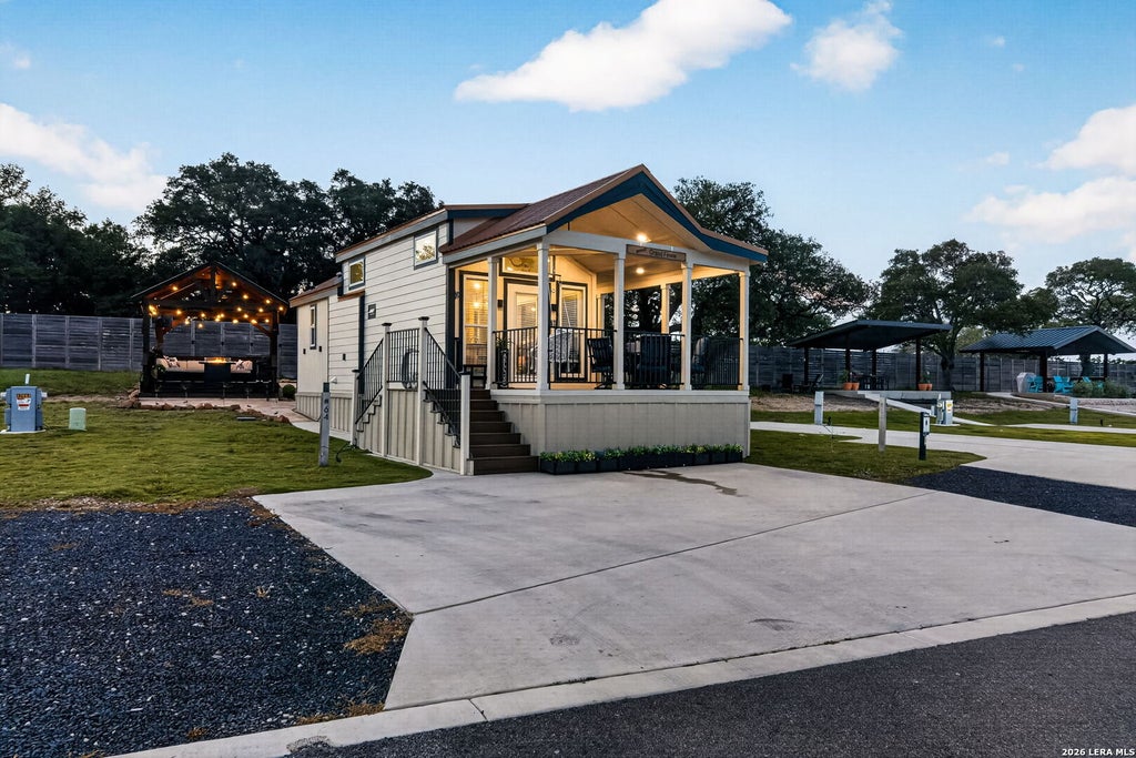Photo of 5386 Ranch Road 1376 #64, Fredericksburg, TX 78624 (MLS # 1973438)