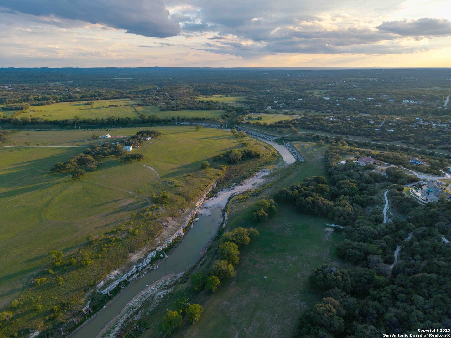 308 River Ridge