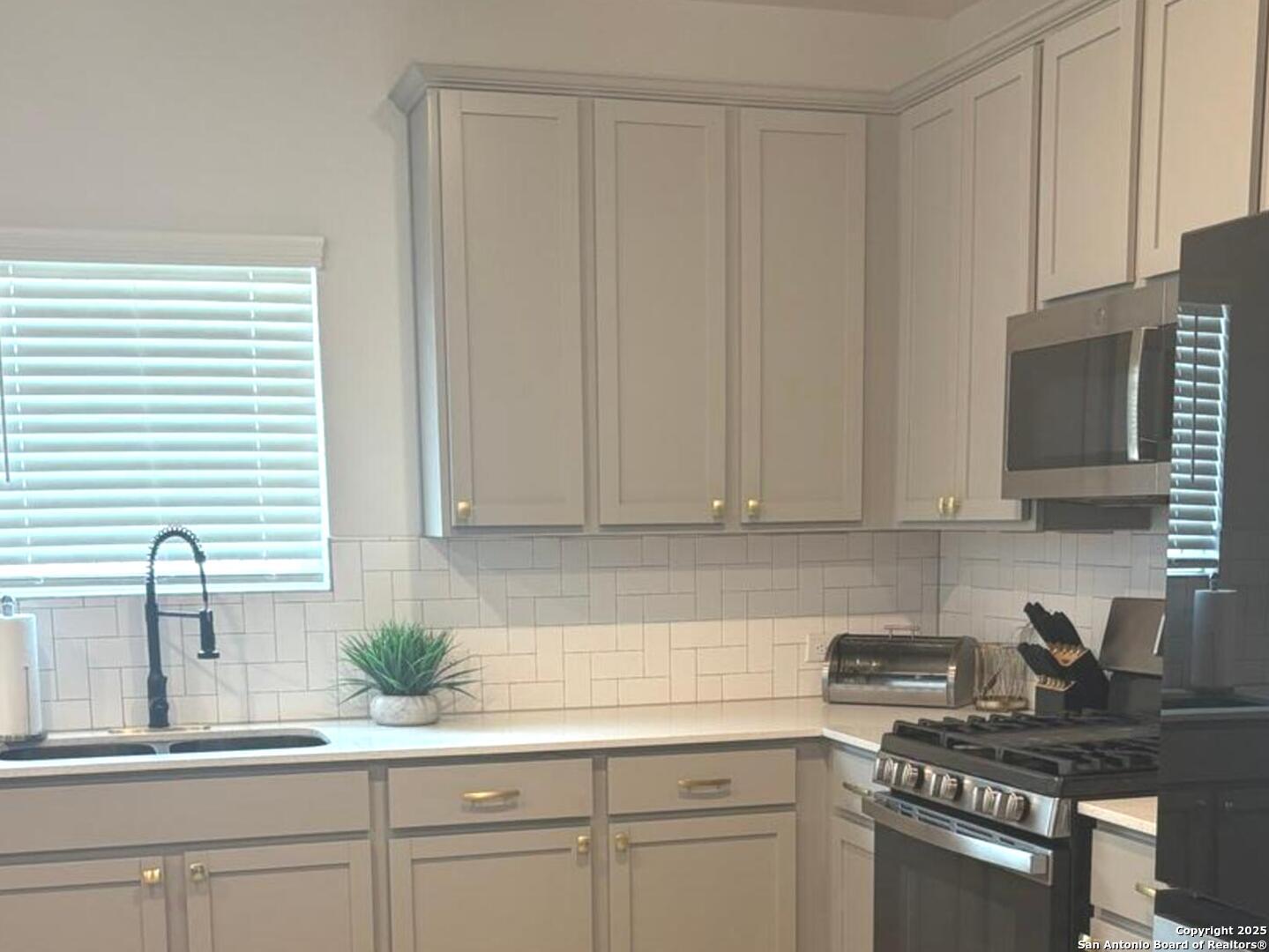 9151 Portobello Way
