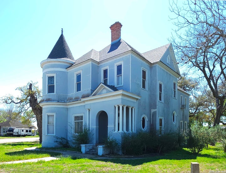 Photo 1 of 50 — 311 E BROADWAY ST, Cuero, TX 77954
