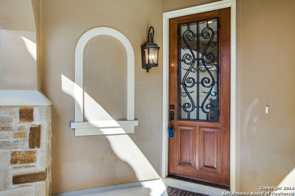 Photo of 17739 VIA DEL ORO, San Antonio, TX 78257 (MLS # 1914026)