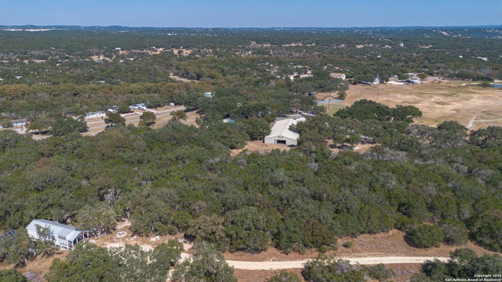Photo 1 of 12 — 154 Fore, Spring Branch, TX 78070
