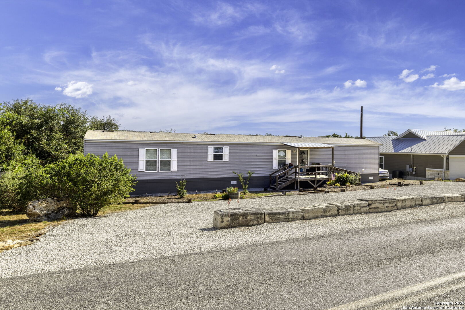 9070 Rebecca Creek