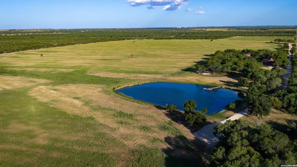 COUNTY RD 253, FALLS CITY, TX 78113 - Image 2db9fcd7e414cd21d4a183513f5c69e2/1138946053