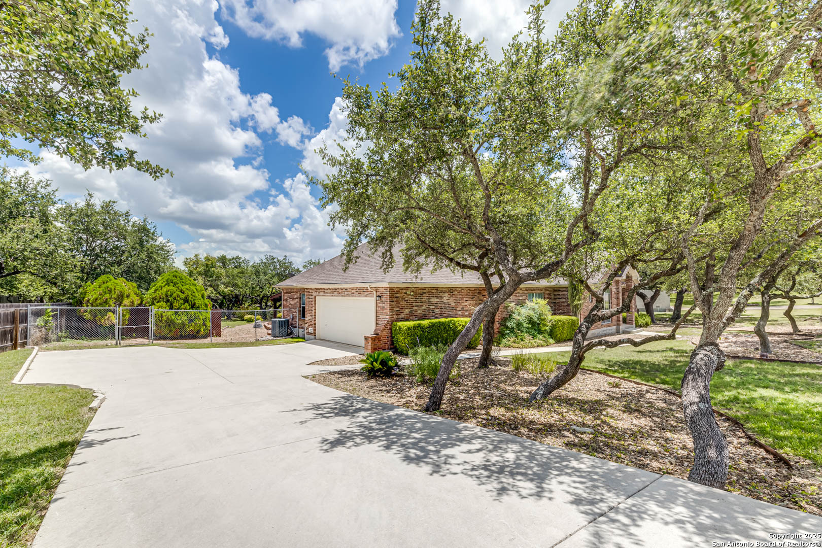 27018 Vaughns View